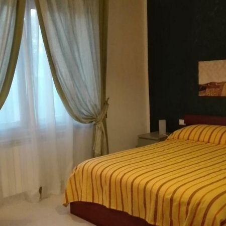 比萨Casa Millegrue别墅 外观 照片
